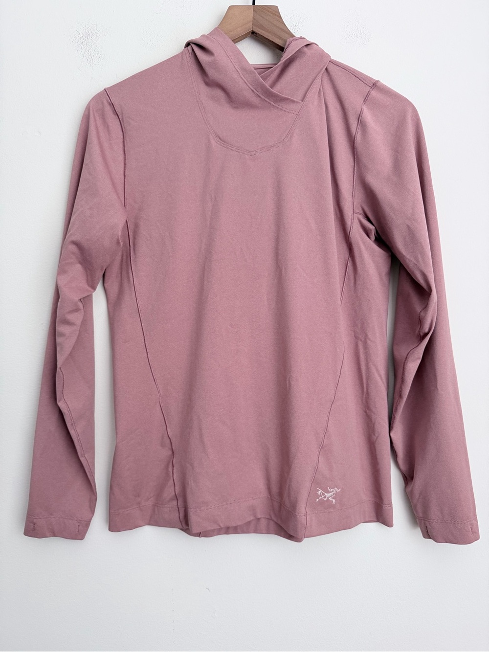 Arcterix Women’s Taema Sun Hoody long sleeve lightweight performance